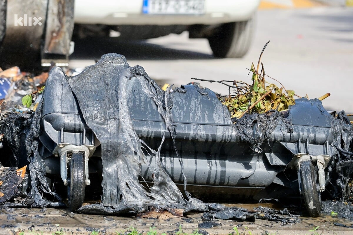 Eksplozija u kontejneru na Alipašinom Polju blizu osnovne škole, stanari u šoku